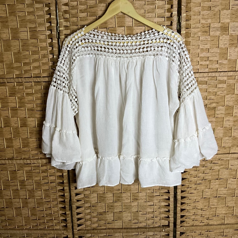 MAX STUDIO White Crochet Detail Bell Sleeve Blouse Top Size L Boho Cottagecore‎